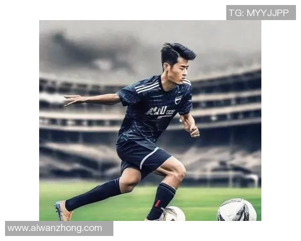 卧室里的足球明星如何在梦中踢出精彩进球与人生哲学